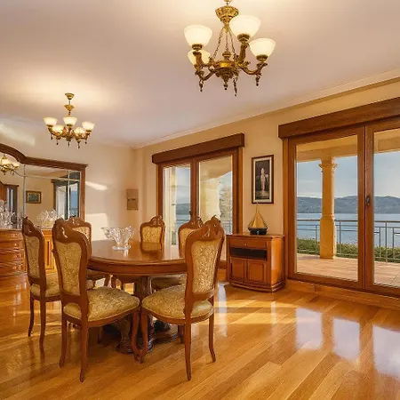 Casa de Férias En Sanxenxo Con Hermosas Vistas Y Gran Privacidad